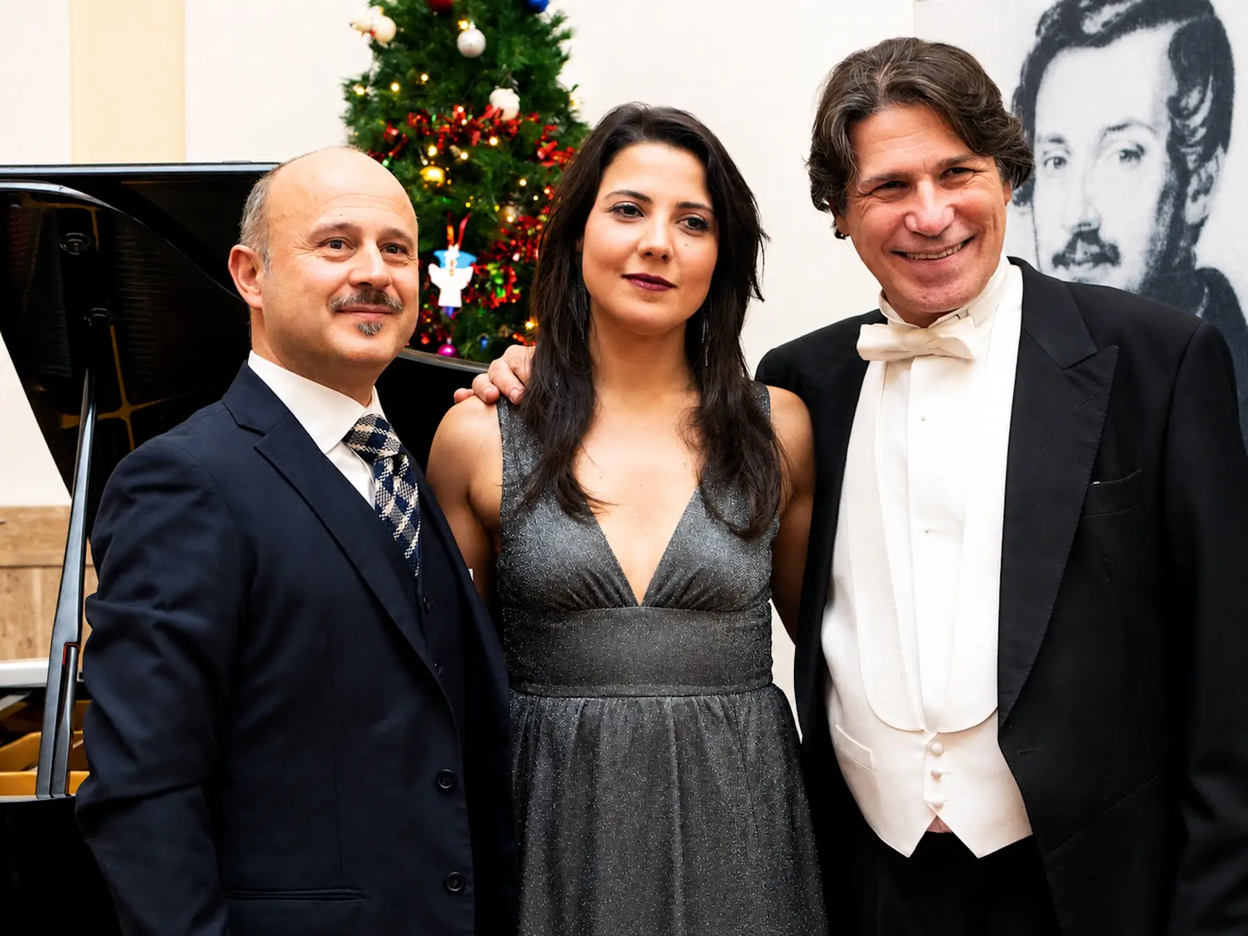 Rome Opera Concerts singers and pianist in a Christmas setting